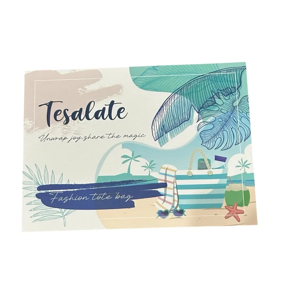 Tesalate Tropical Floral Tote Bag with Bold Botanical Print. New in Box
